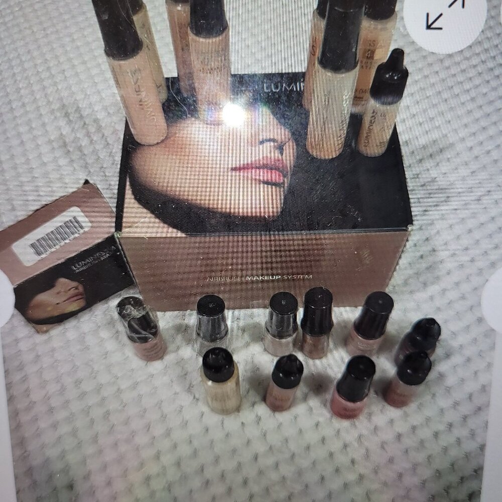 Luminess Air Pro LC200RGC IS USED IN Original Box (TESTED WORKS GREAT)